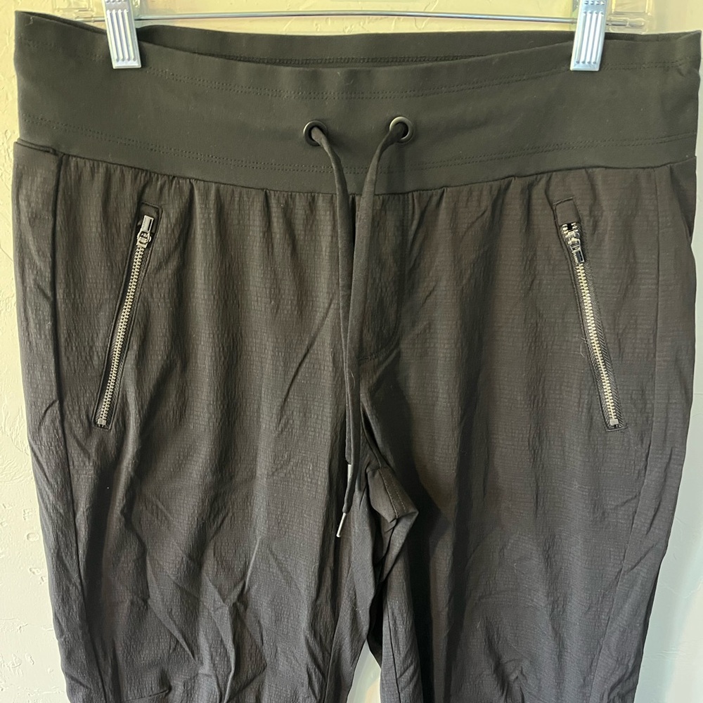 Athleta Trekkie North‎ Jogger Pants Black Women’s Size 8 - Picture 4 of 11